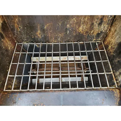 Used Bag Dump Station with Sifter / Lump Breaker