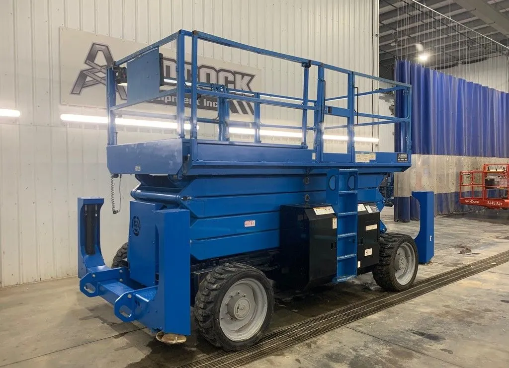 Used 2014 GENIE GS-4390RT ROUGH TERRAIN SCISSOR LIFT Scissor Lifters Alberta CA | Adcock Equipment #1418030