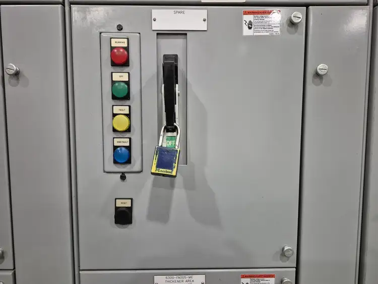 Used SIEMENS TIASTAR Switchgears British Columbia CA | Lenmark #249459