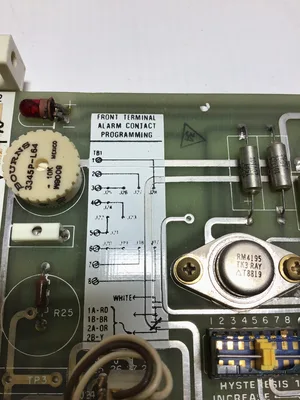Westinghouse 75AU331/00 Front Terminal Alarm Contact Programming Board