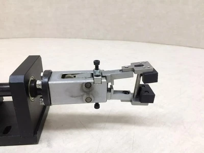 Pneumatic Rotating Gripper Assembly Airtac SDA25x45B SDA25x10B