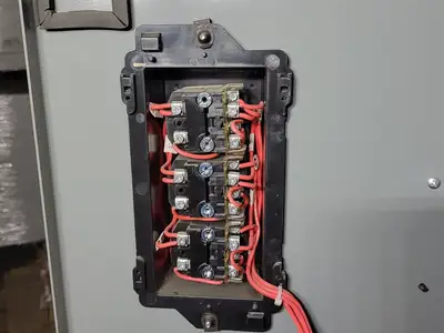 USED ALLEN-BRADLEY 20BE032A0AYNAND0