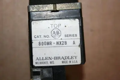 USED ALLEN BRADLEY 800MR-HX28