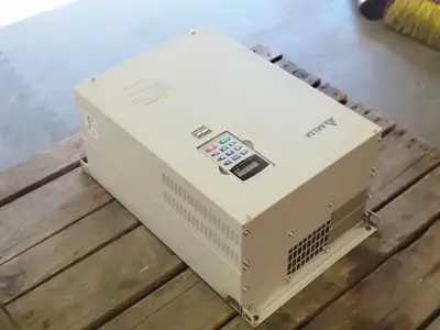 USED DELTA ELECTRONICS INC VFD300V43A-2