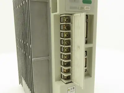 Mitsubishi MR-J200A-D33 AC Servo Drive Module 2kW 10A 200-230V 3Ph
