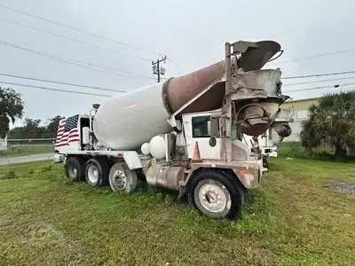 Used 2007 ADVANCE FD3000 Concrete Mixer Trucks Florida US | Big D Heavy Equipment #1556991