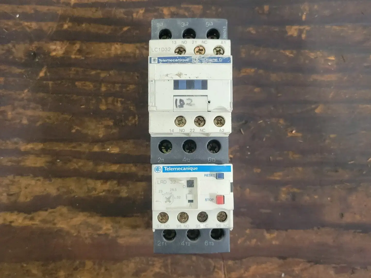 USED TELEMECANIQUE LC1D32