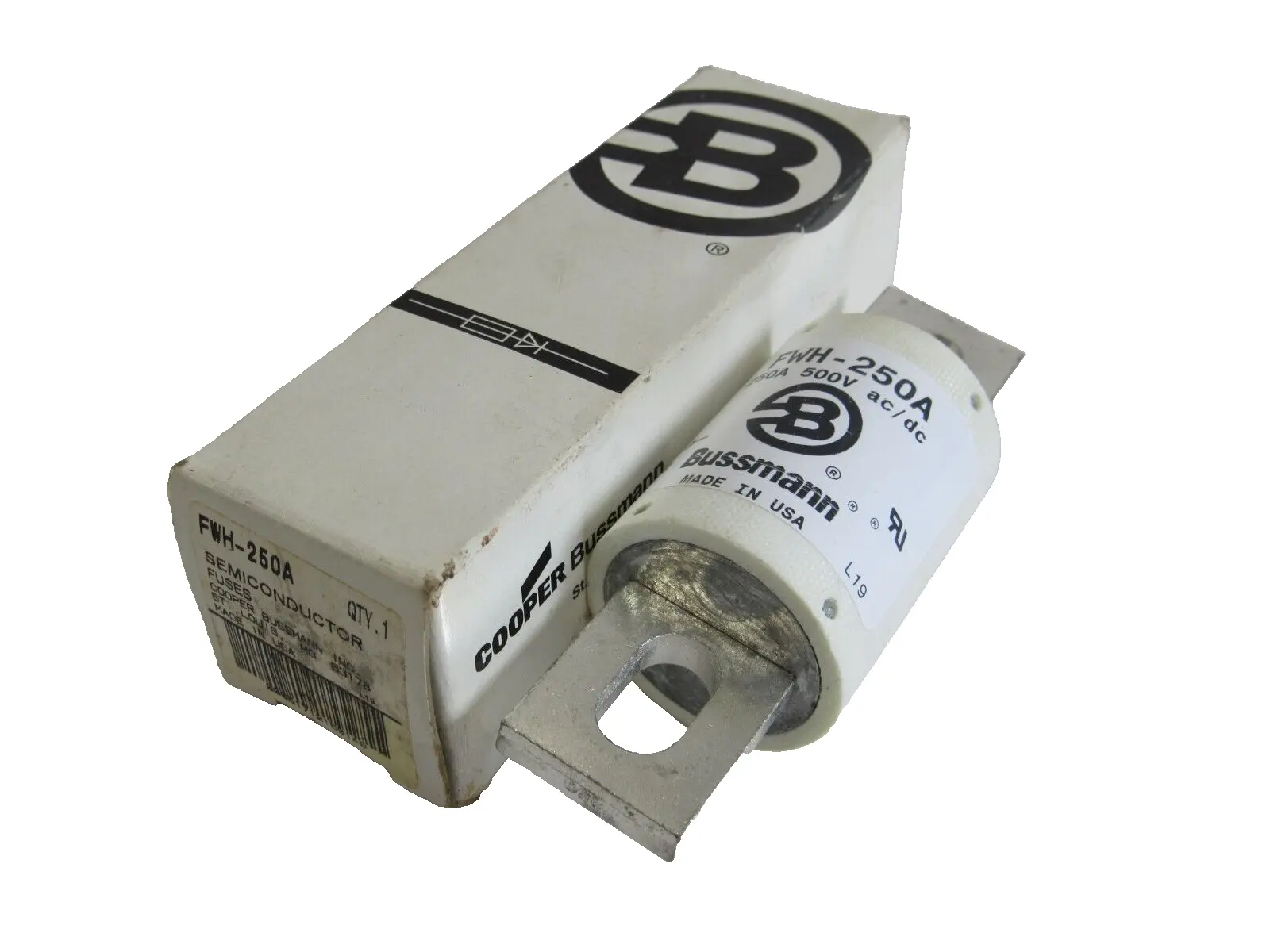 NEW BUSSMANN FWH-250A SEMI CONTUCTOR FUSES FWH250A