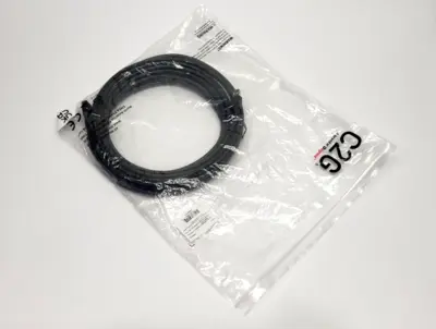 NEW C2G 39011