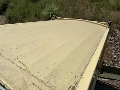 USED 2011 AUTOCAR XPEDITOR