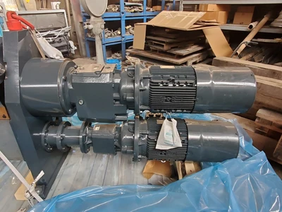 HF Farrel Stock Blender for 84 Rubber Mill