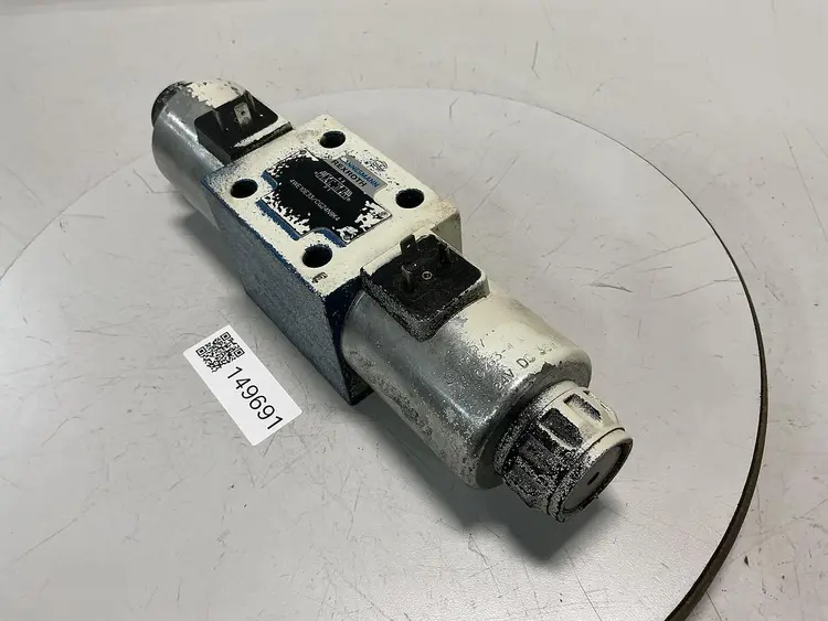 Used REXROTH 4WE10E33/CG24N9K4 Valves/Fittings Michigan US | Ideal Machinery #691163