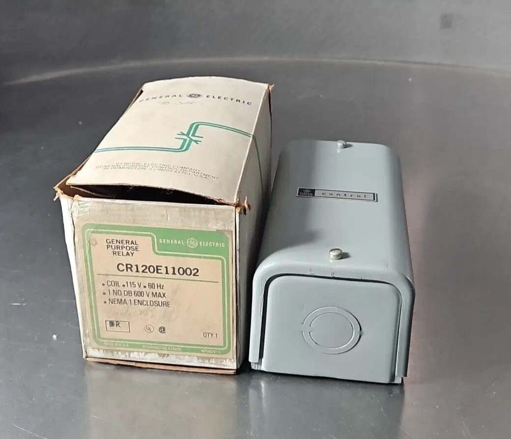 GE CR120E11002 RELAY W/ENCLOSURE. Loc4E34