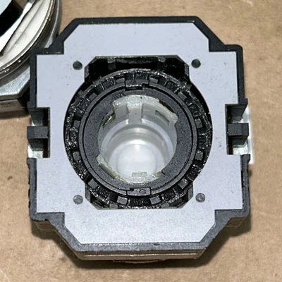 NEW IDEC ASD2000