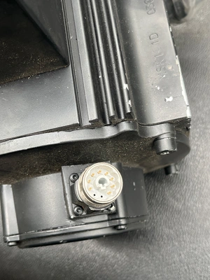 USED REXROTH MSK101D-0300-NN-M1AG2-NNNN