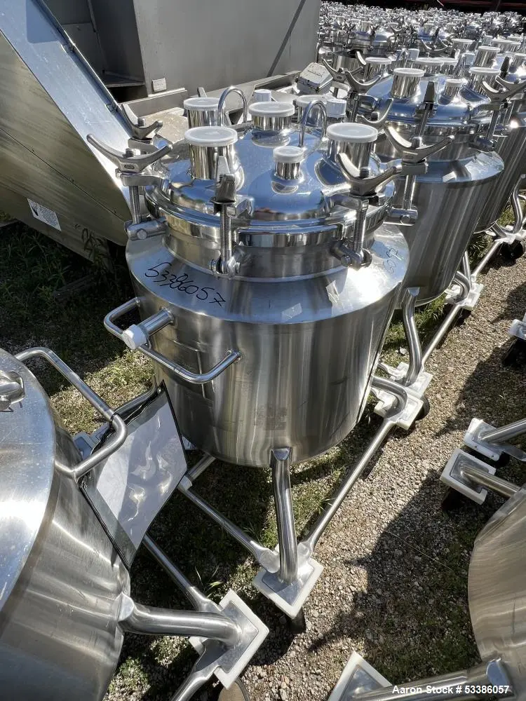 Used Vertical 316L Stainless Steel Board Rated Jacketed Tank – 103 Liter