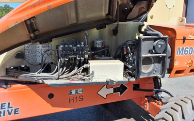 USED 2013 JLG M600JP