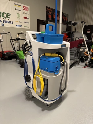 Ecolab Cleaning Caddy QC with Wet Vac NEW