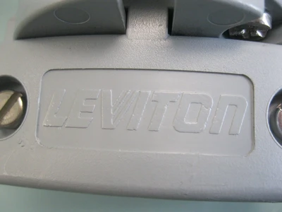 USED Leviton 430P7W