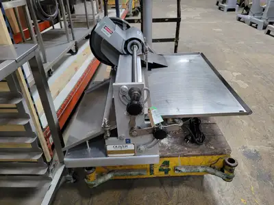 Used Oliver 641-21R 21" Double Pass Dough Roller