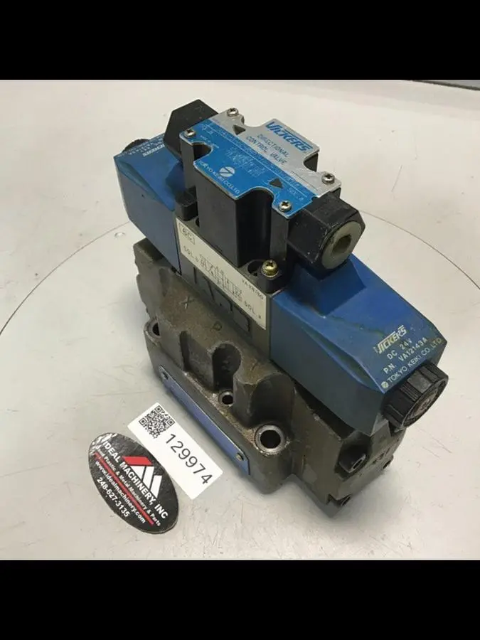 USED VICKERS DG4V36CMP7H750JA100