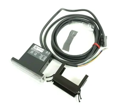 NEW KEYENCE GT2-76N DIGITAL SENSOR GT276N