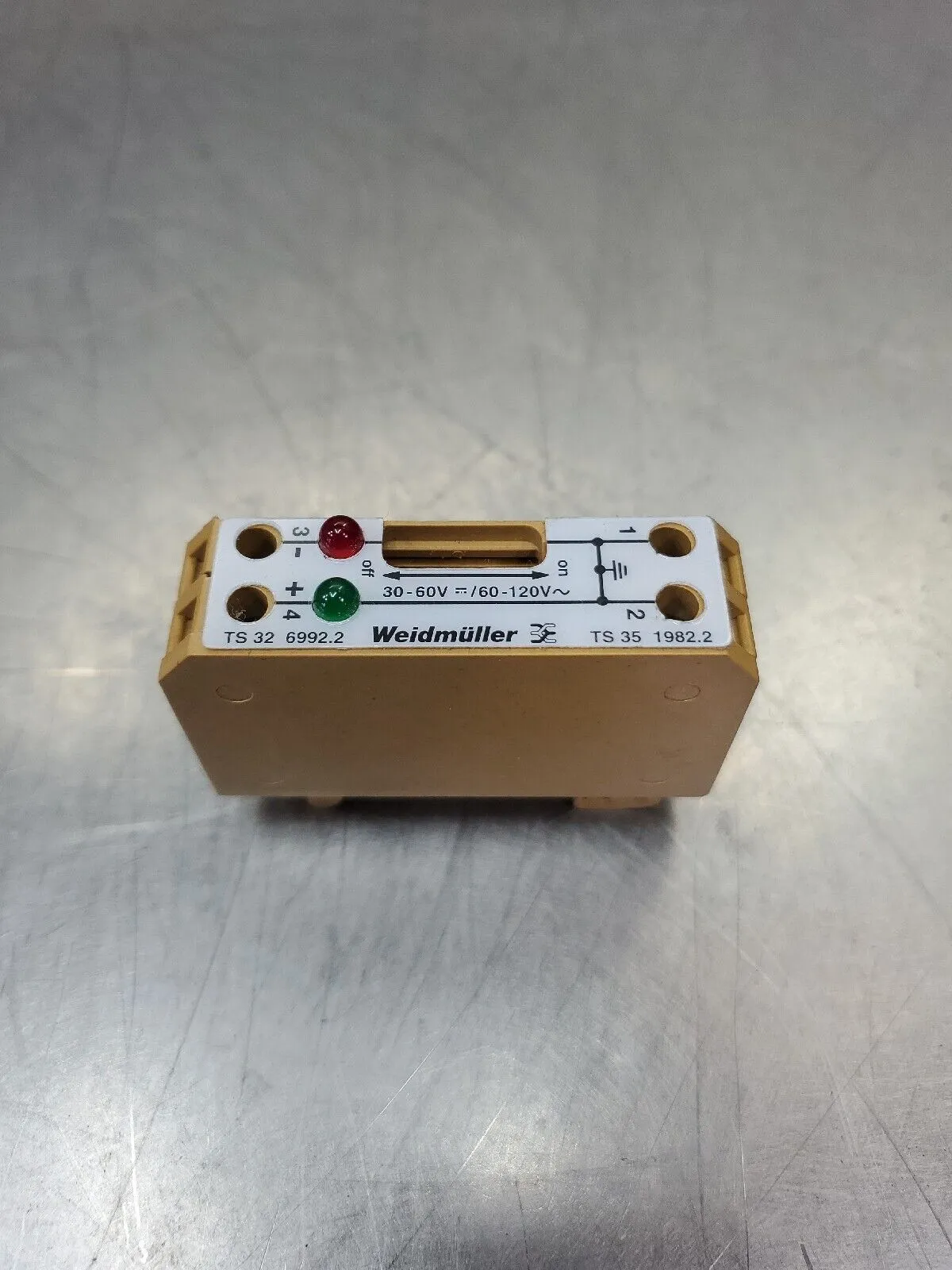 Weidmüller TS32 6992.2/TS35 1982.2 Relay Module. 4H