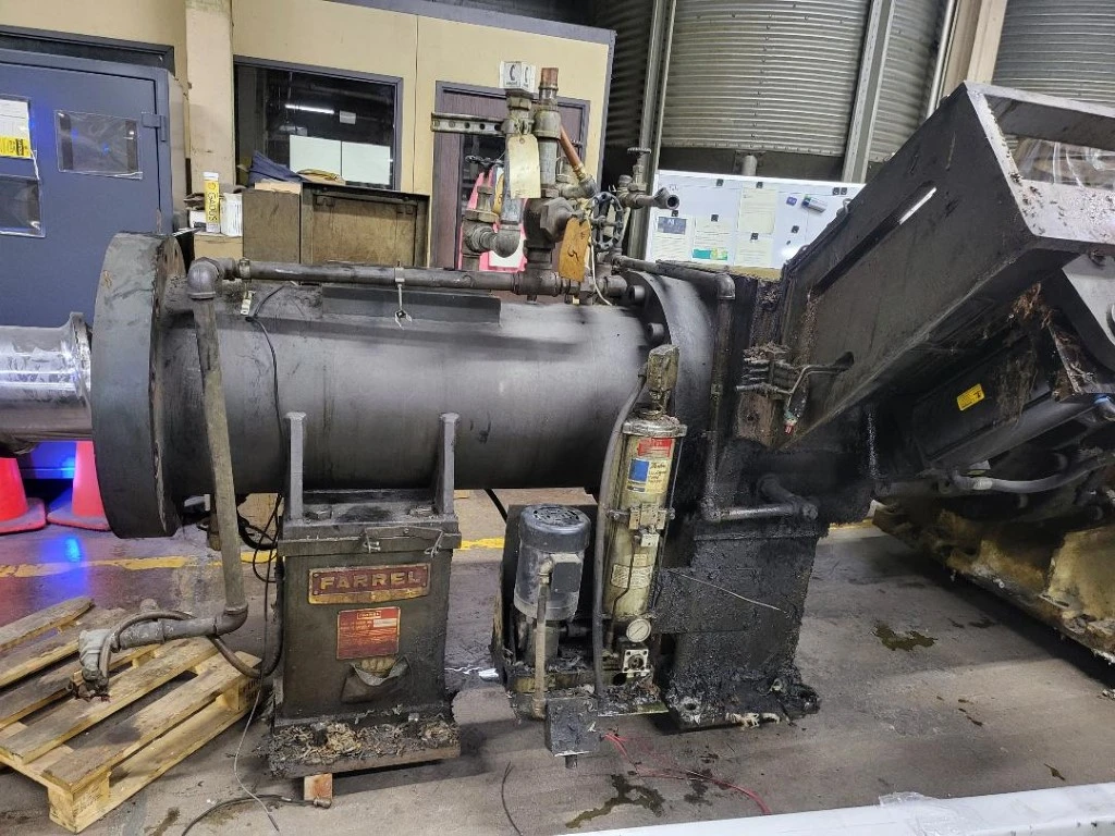 Farrel 15" 250mm Hot Feed Rubber Extruder