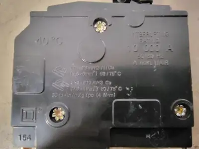 USED SQUARE D QOB130