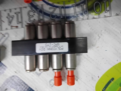 USED POLYCONN SPC-173