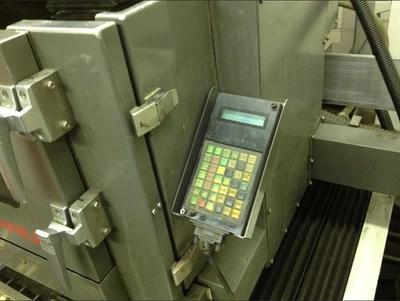 USED 1999 FANUC ROBOCUT