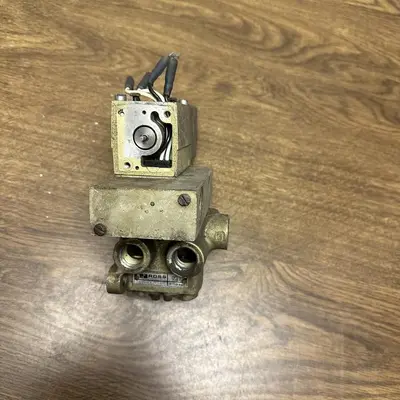Used ROSS 2776B4013 Solenoid Valves Ohio US | Surplus Asset Holdings #1237794