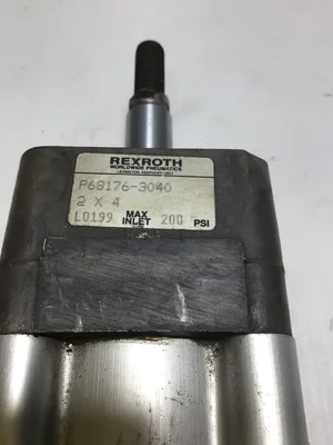 Rexroth P68176-3040 Pneumatic Air Cylinder 200 PSI