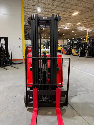 Used 2014 Raymond 415-C30TT Pallet Stackers New York US | United Lift #1446723