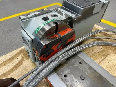 USED 2010 TWINHORN VH-1010