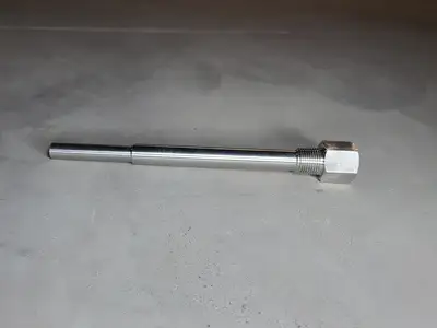Thermowell 1/2"X1/2" for 9" STEM, 304SS, U=7.5" (Bag of 3)