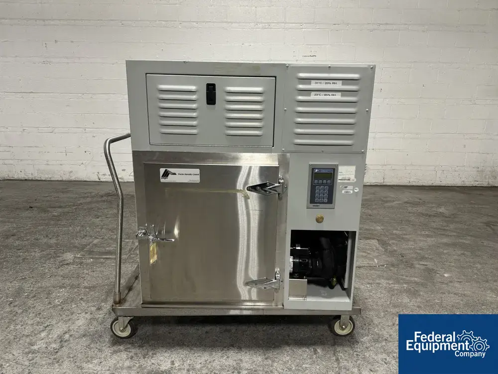 USED Parameter Generation and Control PGC Environmental Chamber, Model 9141-1110