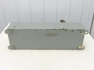 Cutler Hammer A30CDA0 Combination Motor Starter 10Hp 480V 3Ph Size 1 Fused