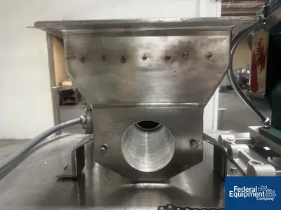 USED Fitzpatrick Fitzpatrick D6 Fitzmill Auger Feed