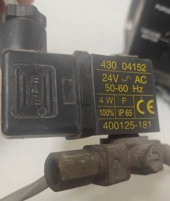 USED Conair Franklin 430-04152
