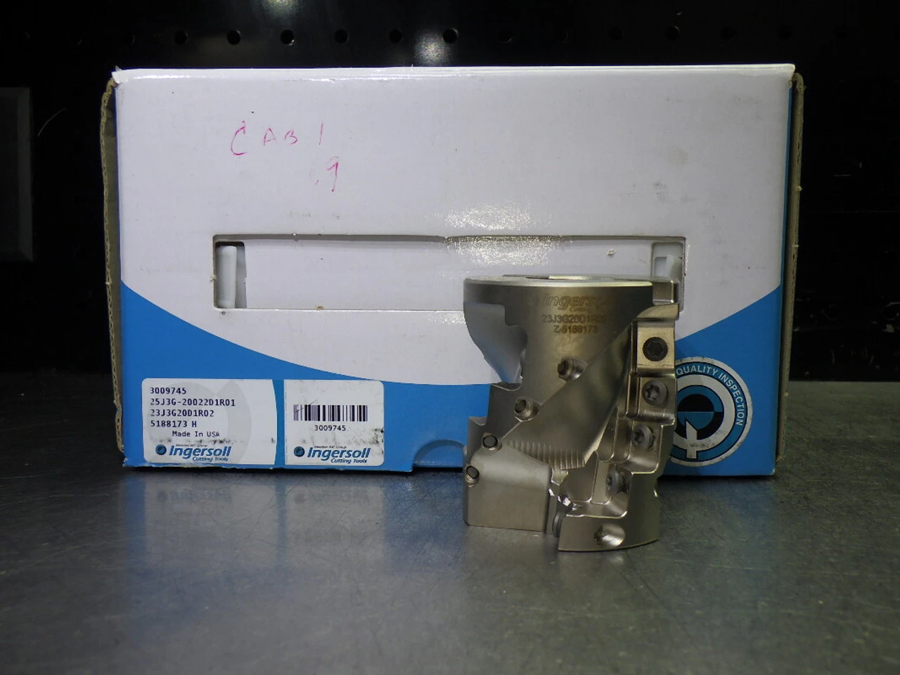Ingersoll 2" 3 Flute Milling Cutter 3/4" Arbor 25J3G-20022D1R01 (LOC2365)