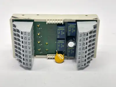 535120 | Pilz PSEN ix1 Interface For 4 PSEN 1 Safety Sensor Interface - Used
