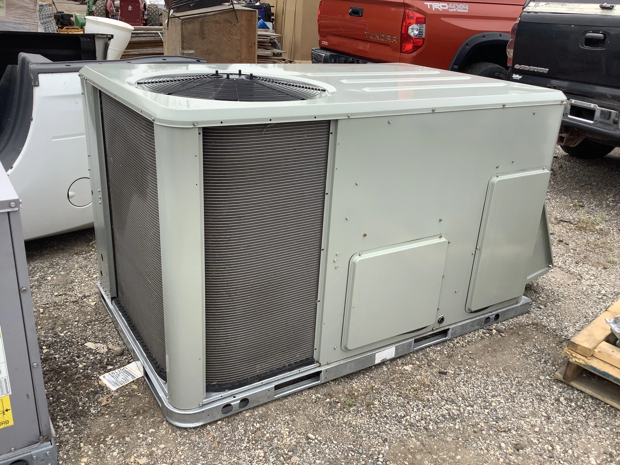 Used TRANE YSC060G3RHB0000 Air Conditioning Equipment Michigan US | Miedema Asset Management Group #1341899