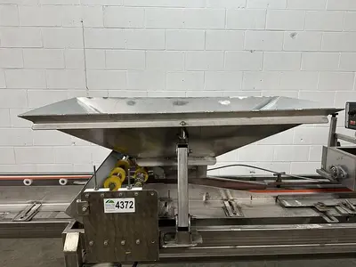 USED 2005 LAKEWOOD CUSTOM