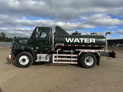 Used 2016 FREIGHTLINER 108SD TANKER Tanker trucks Minnesota US | Carco Truck & Equipment #1514307