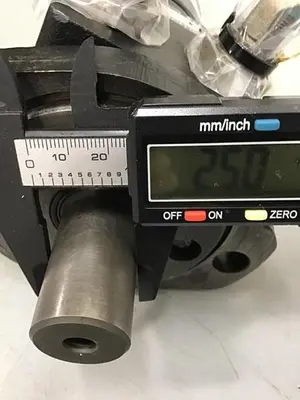 USED CHAR LYNN 101 2169 009