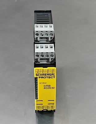 SCHMERSAL SRB402EM-24V RELAY. 3A-16