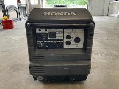 Used HONDA INVERTER Portable Generators Michigan US | Miedema Asset Management Group #1321154
