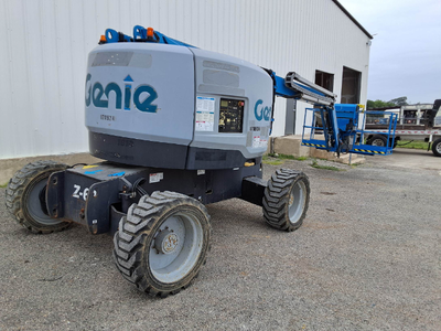 USED 2016 Genie Z-62/40