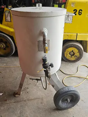 USED 2010 OMAX MAXIEM 2030